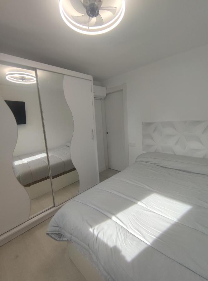 Luxury Apartment With Best Views Benidorm Eksteriør billede